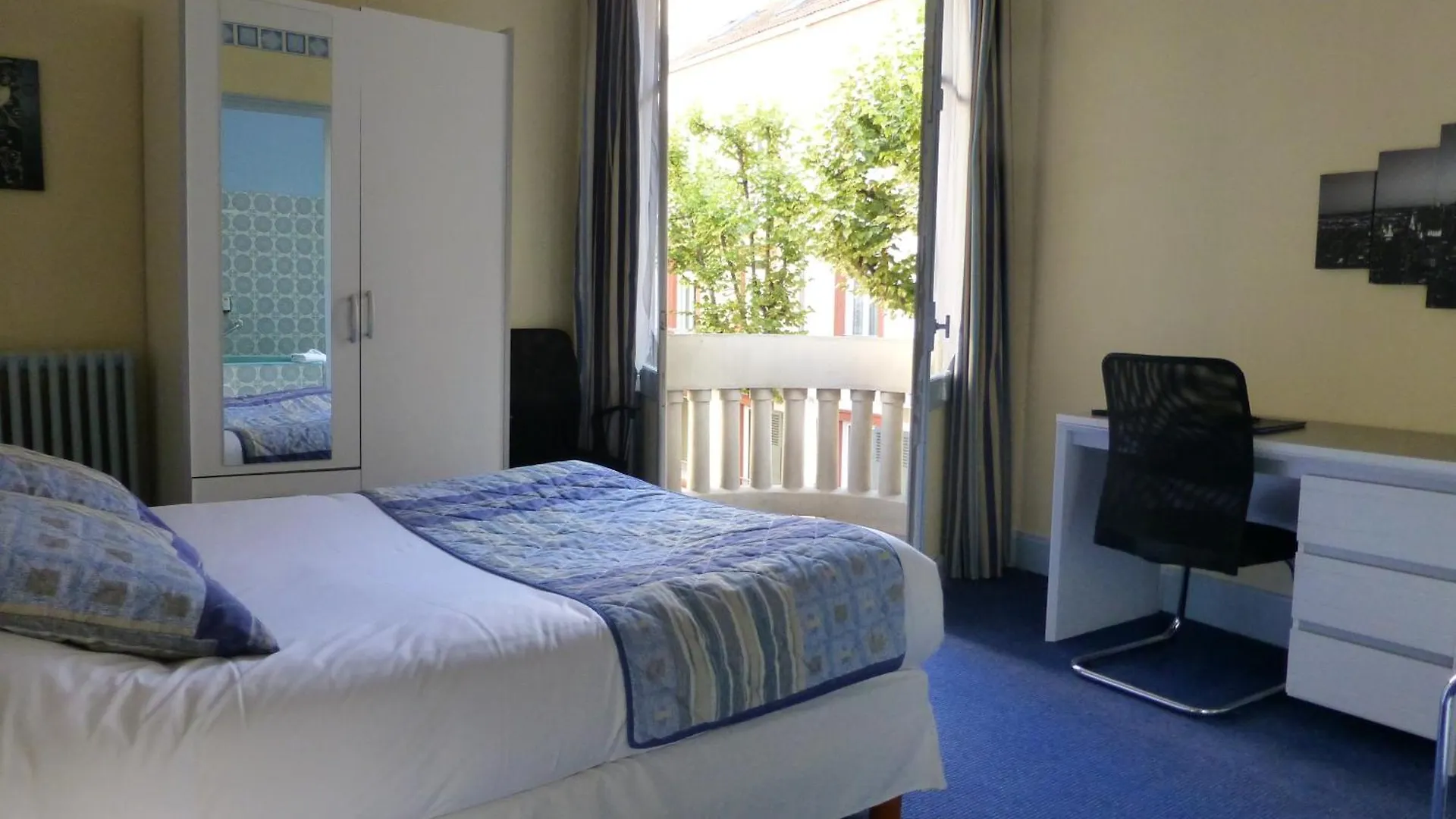 Hotel Trianon à Vichy France