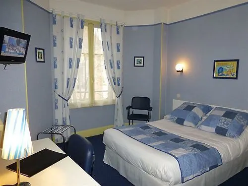 **  Hotel Trianon à Vichy France